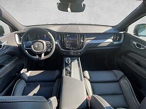 Volvo  XC 60 Plus Dark AWD Bluetooth LED Klima Einparkhilfe el. Fenster